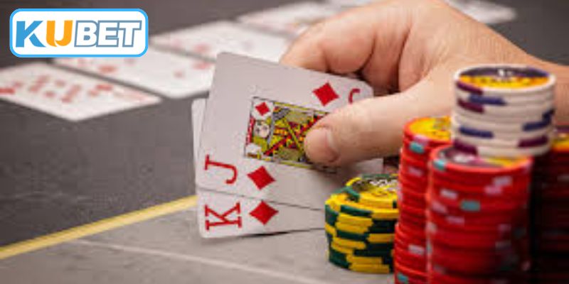 Luật chơi bài Poker trực tuyến
