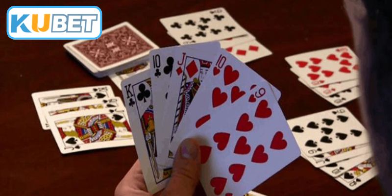 Ứng dụng các mẹo đánh bài Tiến Lên Miền Nam cơ sở